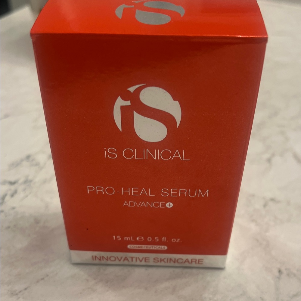 iS Clinical Pro-Heal Serum Advance+ - Vibrant Red